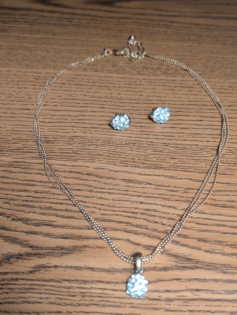 Avon Gold Tone Crystal Pendant Necklace and Stud Earrings Set Adjustable Length